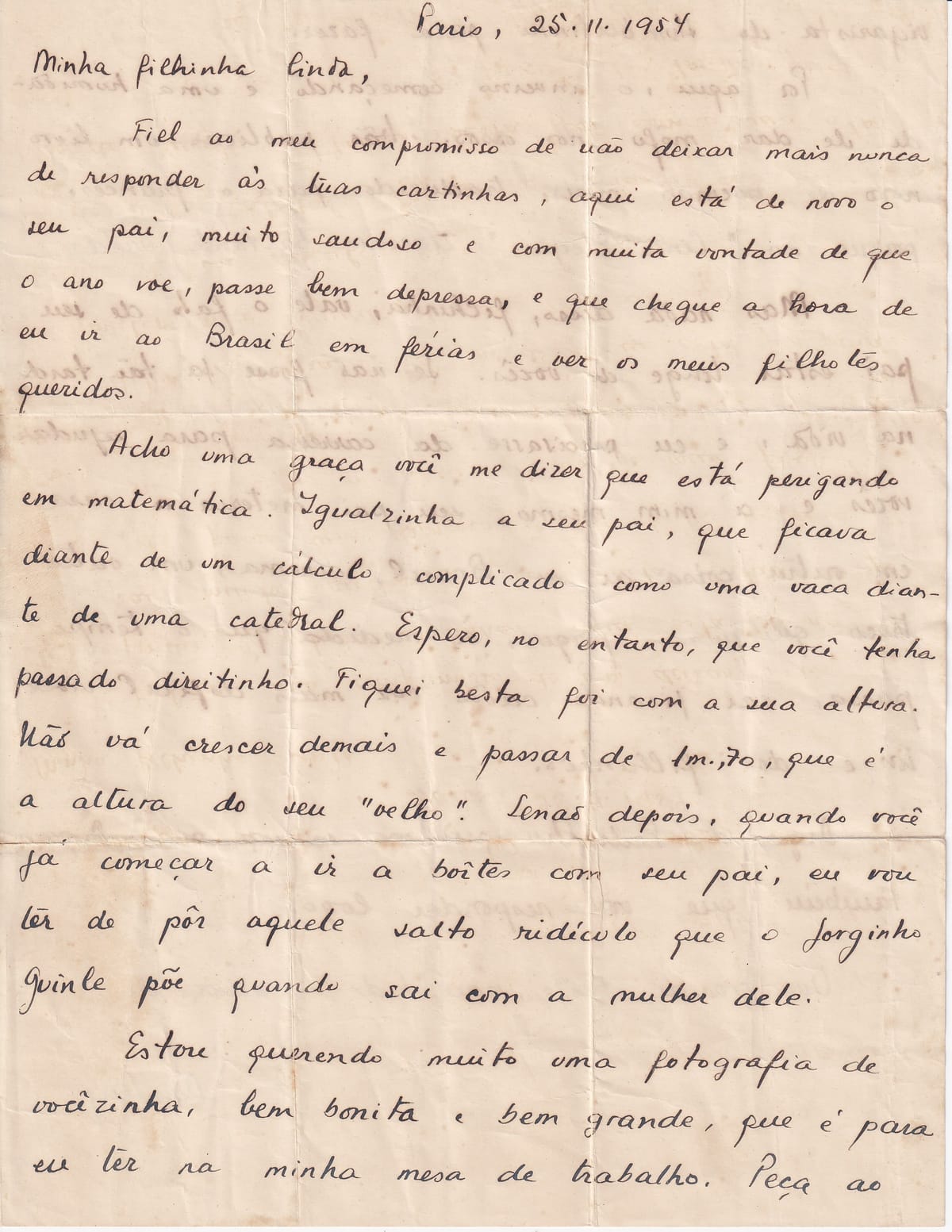 Vinicius de Moraes opens his heart to his daughter, torn between Paris and home
